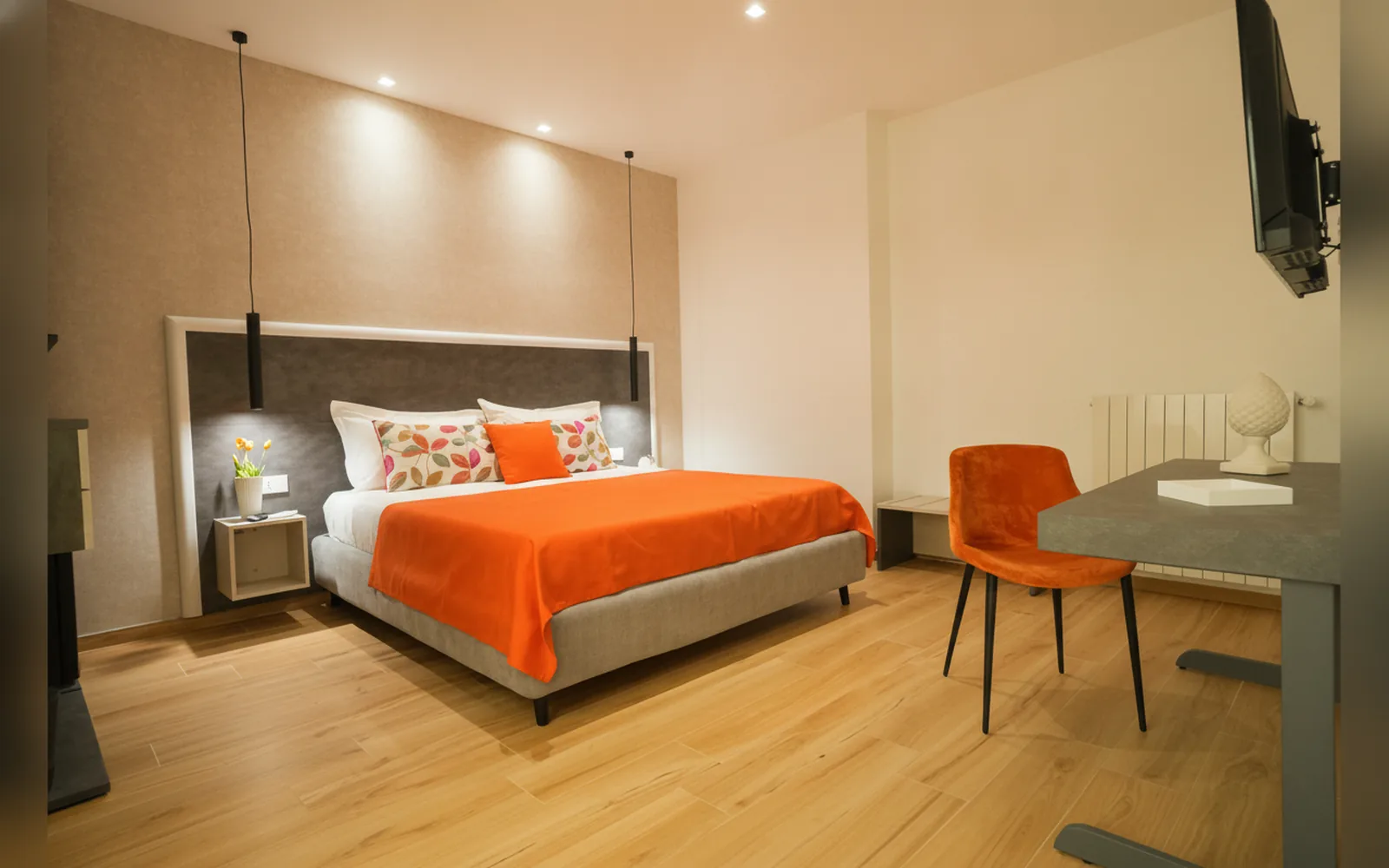 Camera con bagno privato — Enea Suite, Trapani (Sicilia) (foto 18)